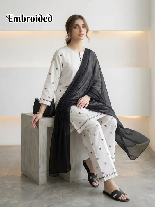 3 Pcs Women's Stitched Cotton Lawn Embroidered Suit