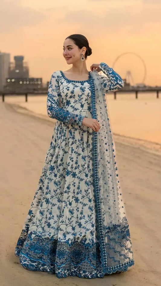 3 Pcs Women's Unstitched Printed Suit